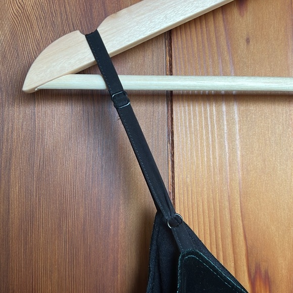 Sanctuary Green Velvet Slip Dress - Picture 9 of 9